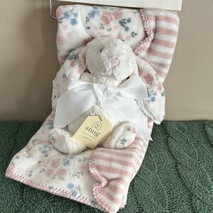 Snug Plush Floral Blanket & White Bunny 🐰 Pink Stripe Blue Floral NEW!